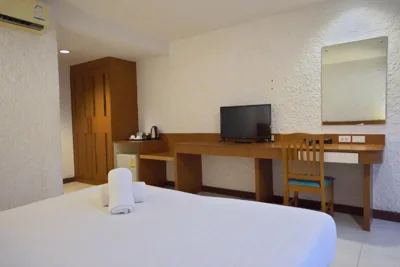 Blue Neptuna Hotel Phuket Patong by Koko – Fotos 13